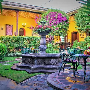 https://hotel-casa-antigua.guatemalaantiguahotels.com