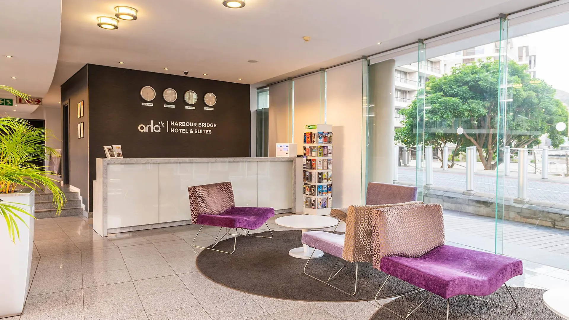 Aparthotel Aha Harbour Bridge Hotel & Suites Cape Town